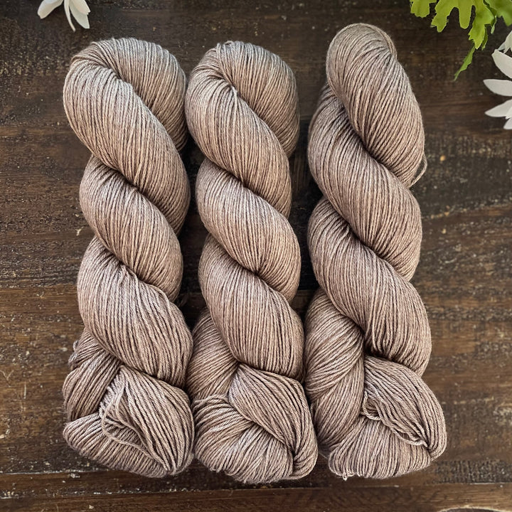 “Castle Leoch" Hand-dyed Merino/Cotton Yarn