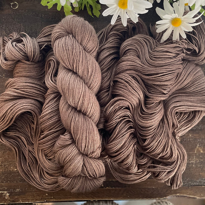 "Castle Leoch" Hand-Dyed Alpaca Dreams Yarn