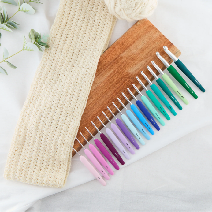 KnitPro - Waves 2.0 - Single-Ended Crochet Hooks – achickthatknitz