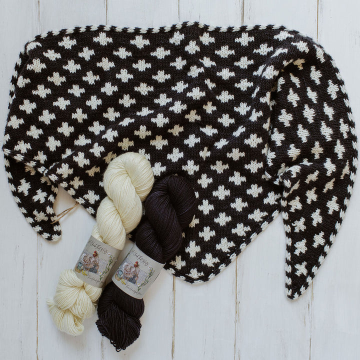 Banner Day Shawlette by Studio Mitsziko