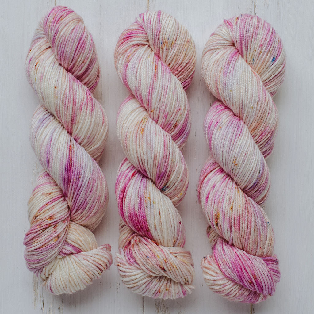 "Ballet de l'Opéra" Hand-dyed Yarn