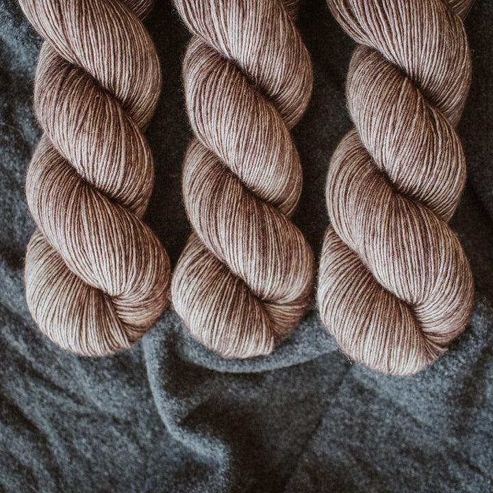 "Castle Leoch" Hand-dyed Yarn  "Outlander" Colloection