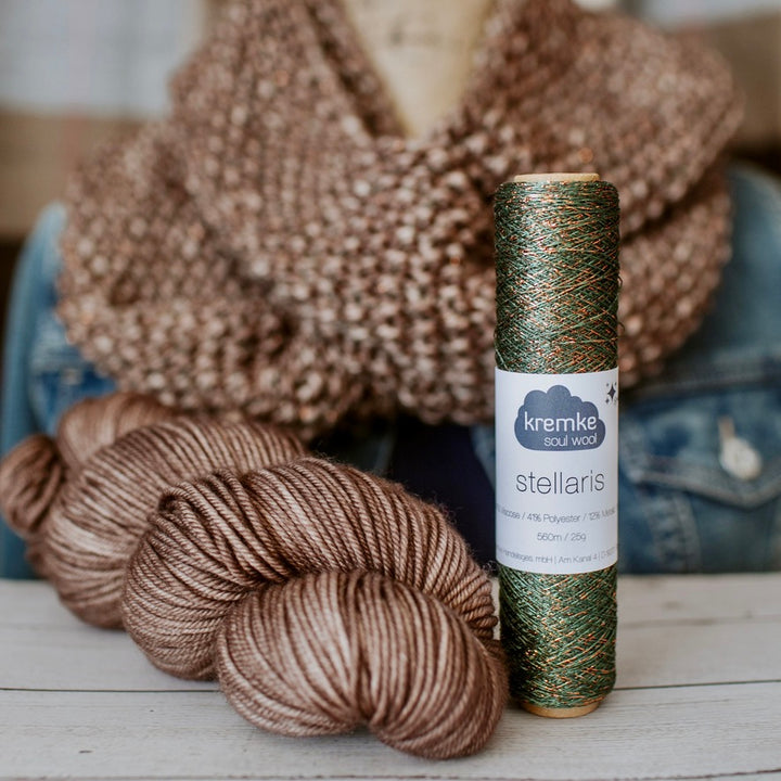 "GAP-tastic Cowl"  Bulky Hand-Dyed Yarn Kit