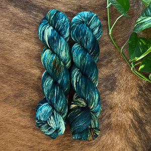 "Scotland" Merino Fingering Hand-dyed Yarn (Discontinued Base)