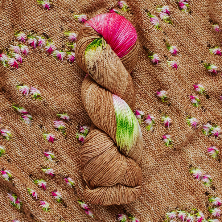 "Hibiscus" Assigned Pooling Hand-dyed Yarn