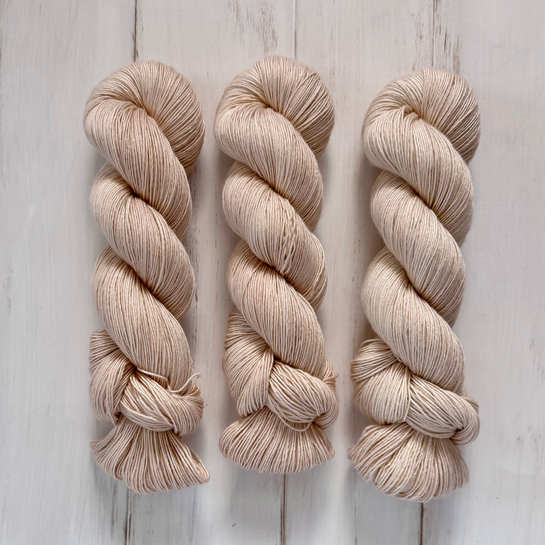 "Mushroom" Hand-Dyed Yarn - Silky Singles