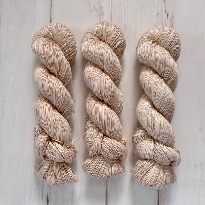 "Mushroom" Hand-Dyed Yarn - Silky Singles