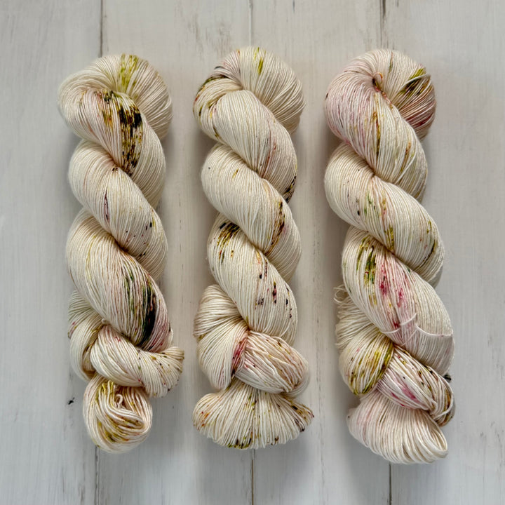"Primrose" Hand-Dyed Yarn - Silky Singles