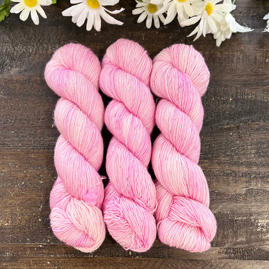 "Hello Gorgeous!" Hand-dyed Yarn