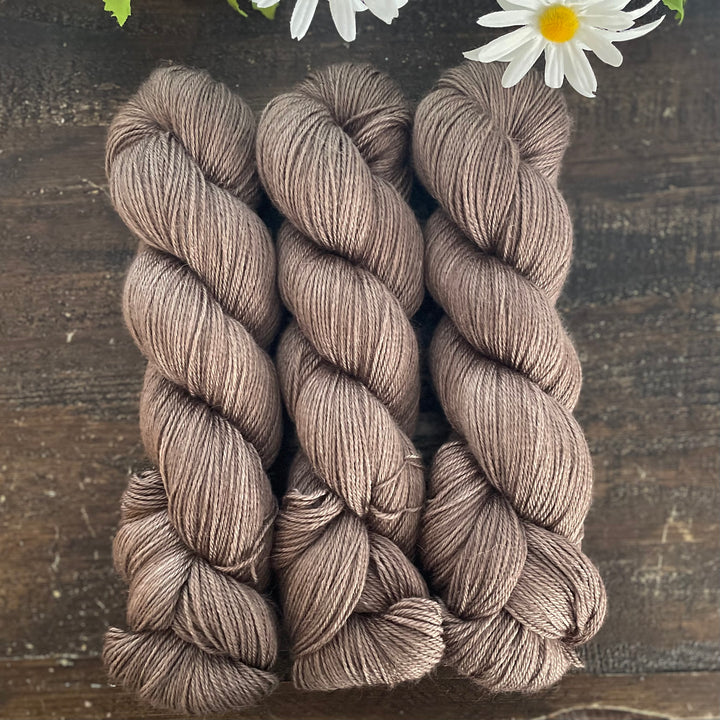 "Castle Leoch" Hand-Dyed Alpaca Dreams Yarn