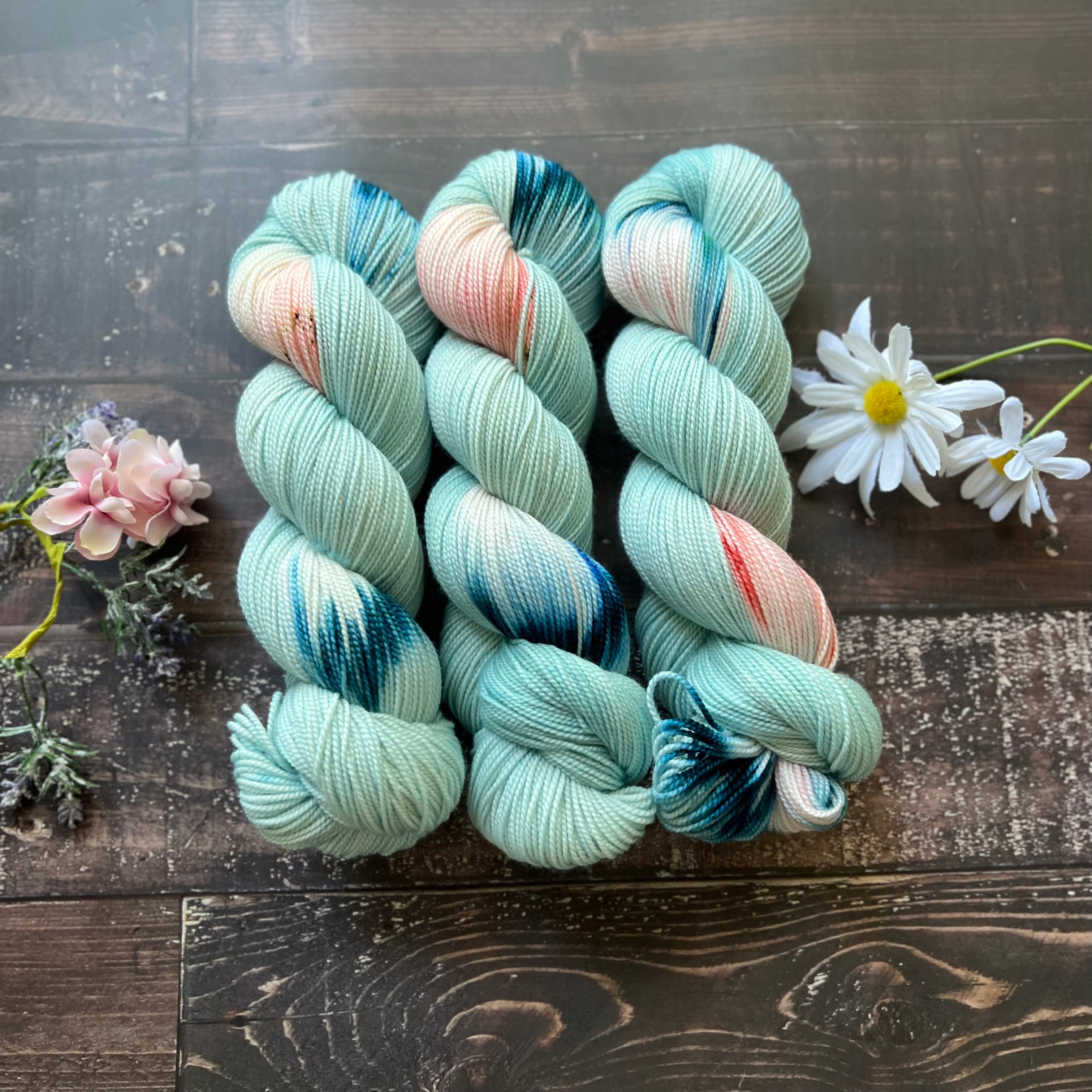 Forget Me Not Assigned Pooling Hand-dyed Yarn - achickthatknitz