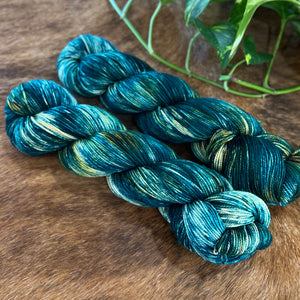 "Scotland" Merino Fingering Hand-dyed Yarn (Discontinued Base)