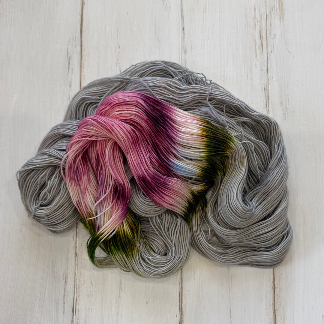 "Turtledove" Assigned Pooling Hand-Dyed Yarn - Dye Break