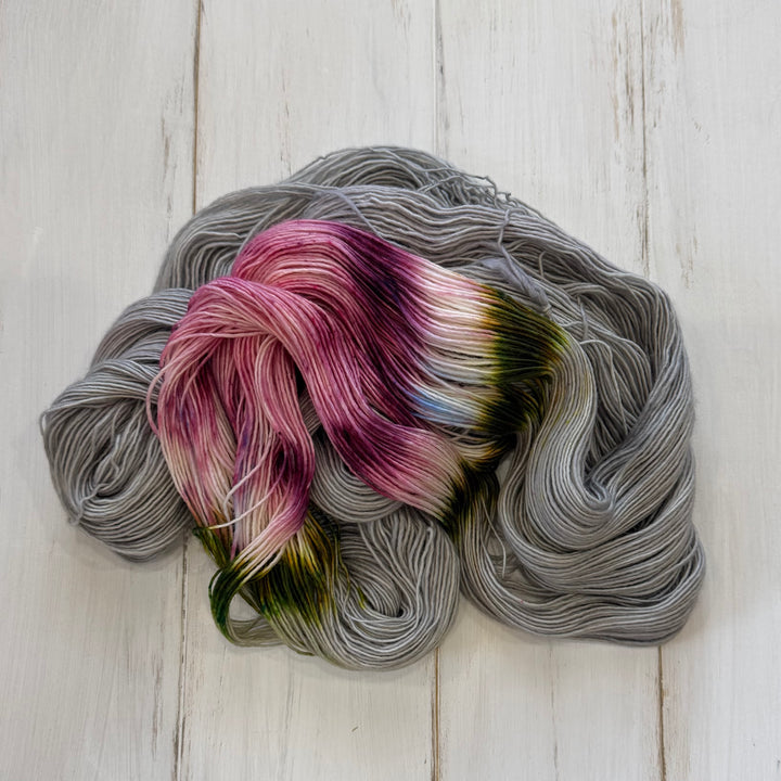 "Turtledove" Assigned Pooling Hand-Dyed Yarn - Dye Break