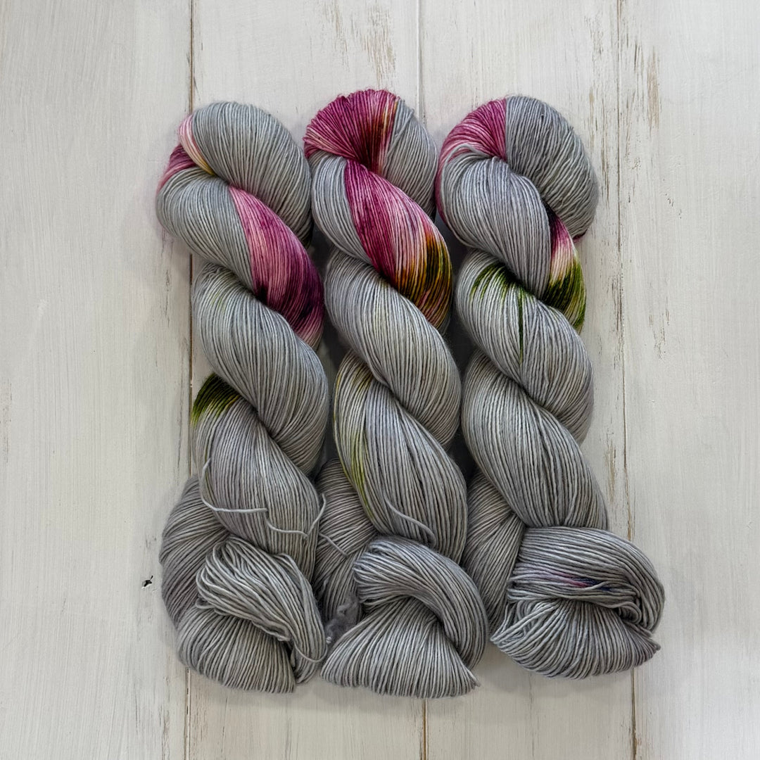 "Turtledove" Assigned Pooling Hand-Dyed Yarn - Dye Break