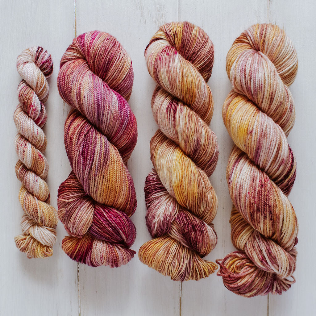 "Onion" Hand-Dyed Yarn – Harvest Collection