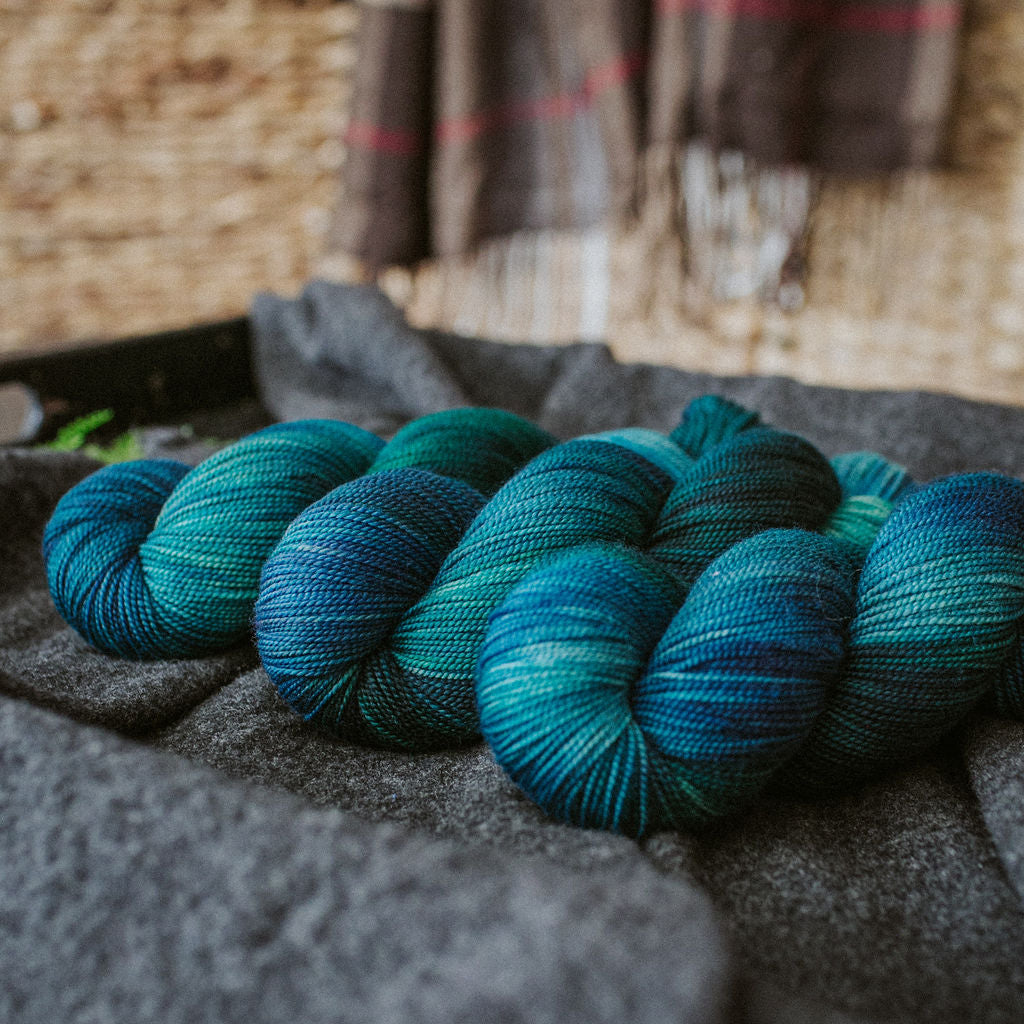 "Liberté" Hand-dyed Yarn - "Outlander" Collection