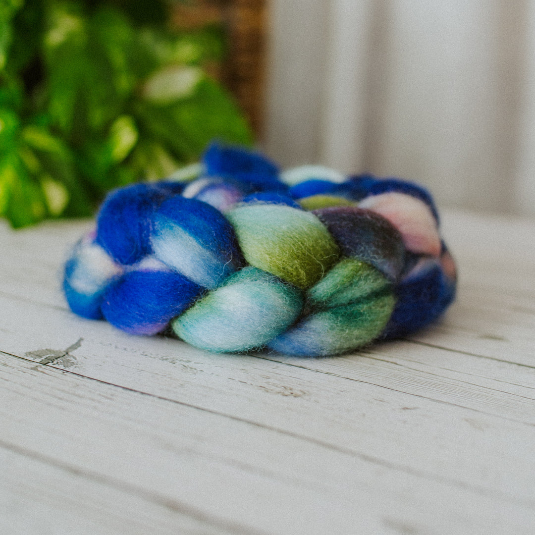 "Cornflower" Hand-Dyed Roving - Corriedale