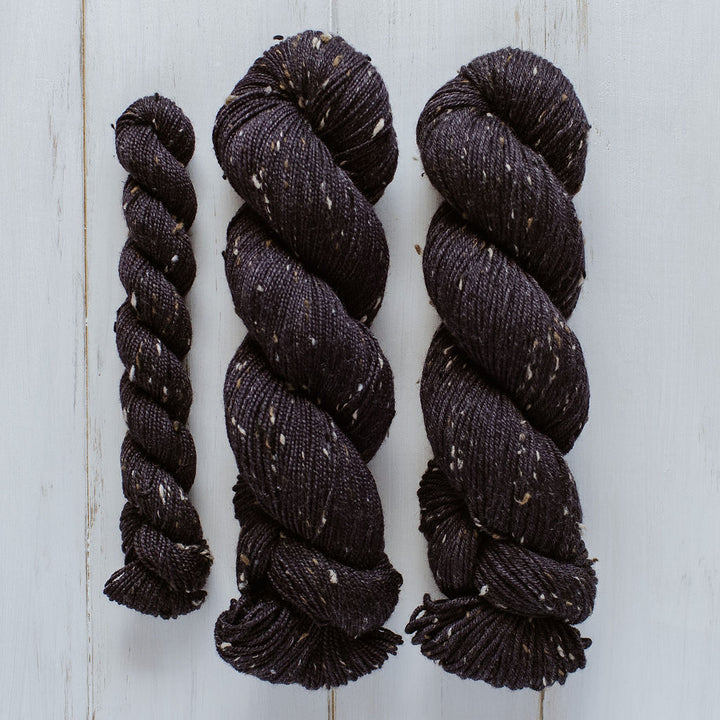 "Soil" Tweed Hand-Dyed Yarn – Harvest Collection