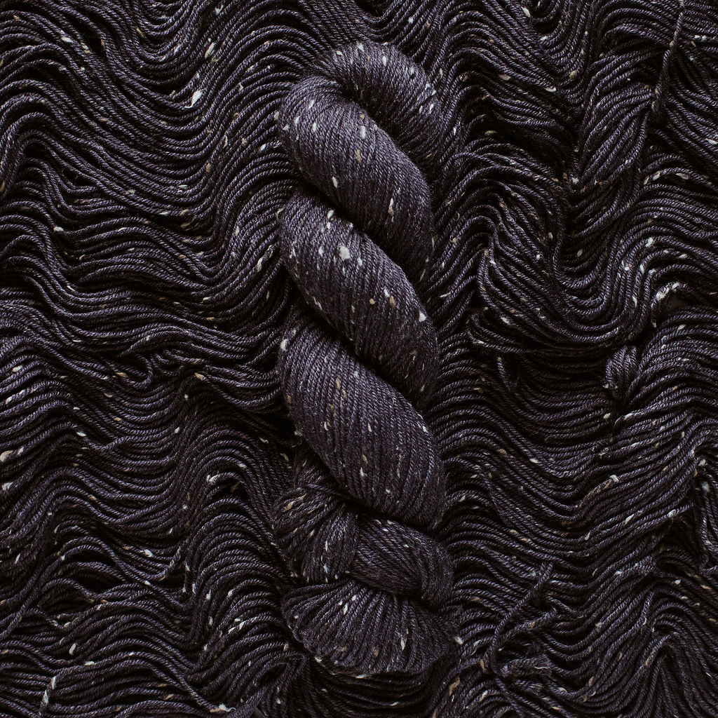 "Soil" Tweed Hand-Dyed Yarn – Harvest Collection