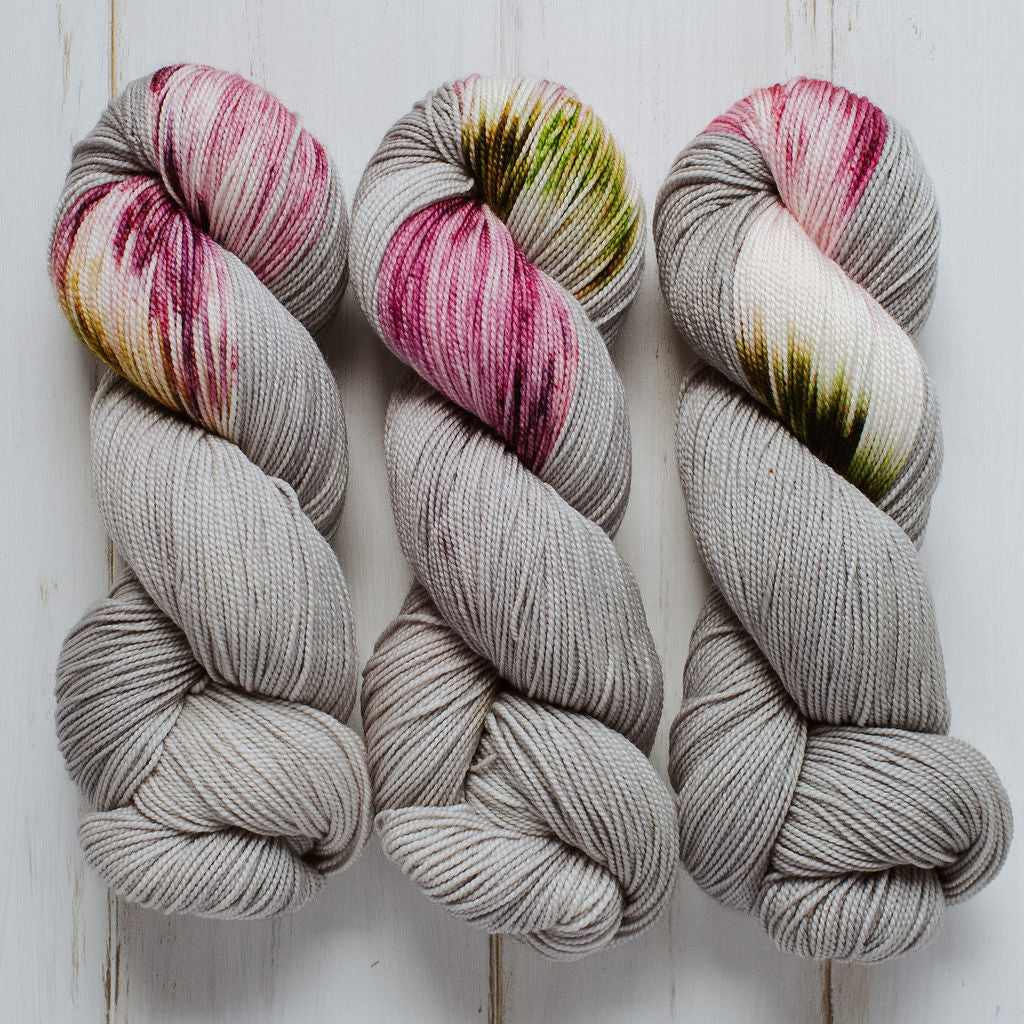 "Turtledove" Assigned Pooling Hand-dyed Yarn