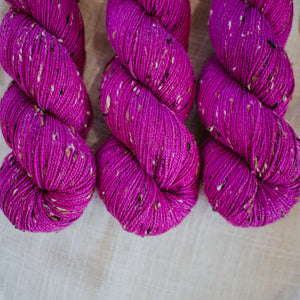 "Sassy" Donegal Tweed  Hand-dyed Yarn