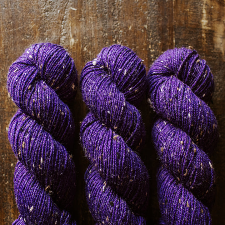 "Amethyst" Donegal Tweed  Hand-dyed Yarn