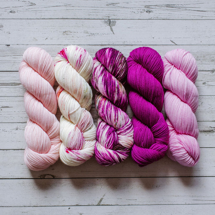 "Ziggy Interrupted" Crochet Scarf Kit
