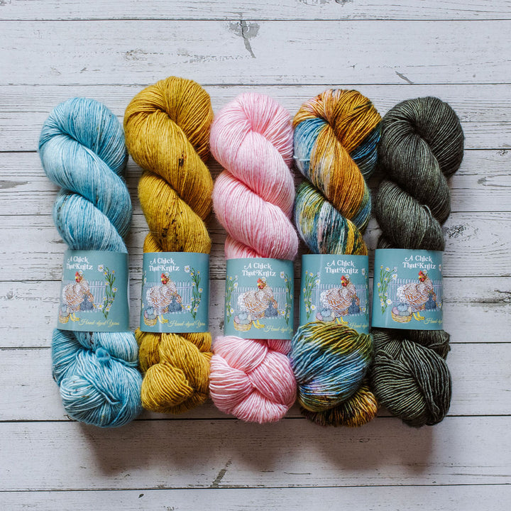 "Ziggy Interrupted" Crochet Scarf Kit